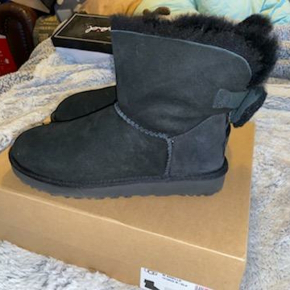 Authentic Ugg Australia boots - Picture 7 of 7